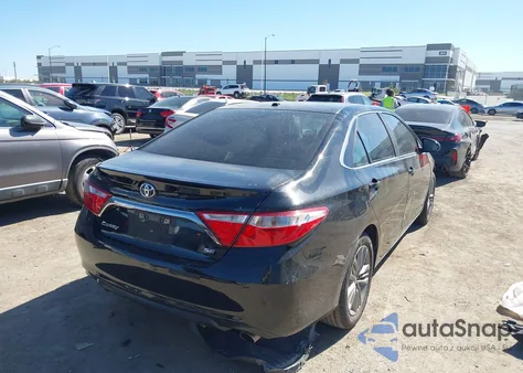 2015 Toyota Camry Se z USA, uszkodzony, nr VIN 4T1BF1FK8FU022721
